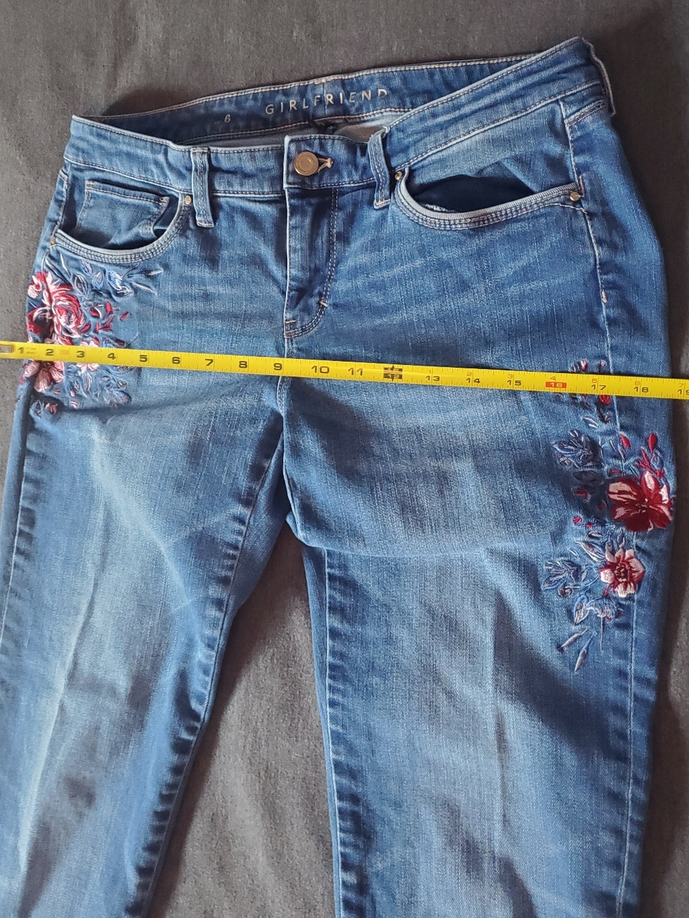 White House Black Market Floral Embroidered Girlfriend Jeans - Picture 6 of 9